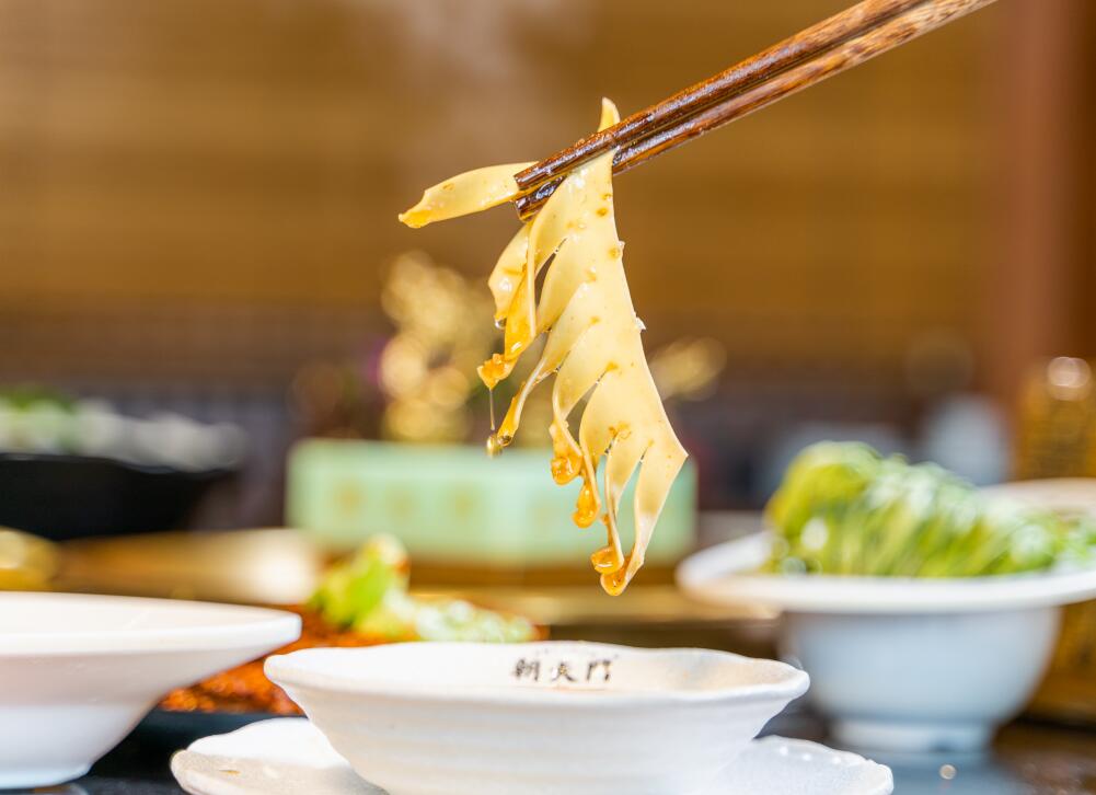 如何在商場(chǎng)開好火鍋連鎖加盟店？