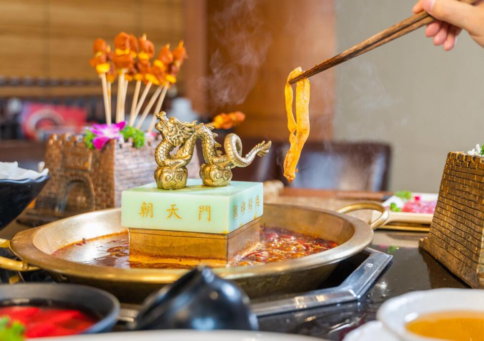 霸屏美食榜的朝天門火鍋，為何非吃不可？