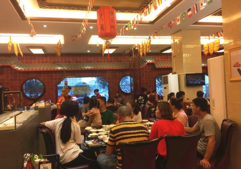 朝天門火鍋裝修如何？專業(yè)的營建部為你定制方案！