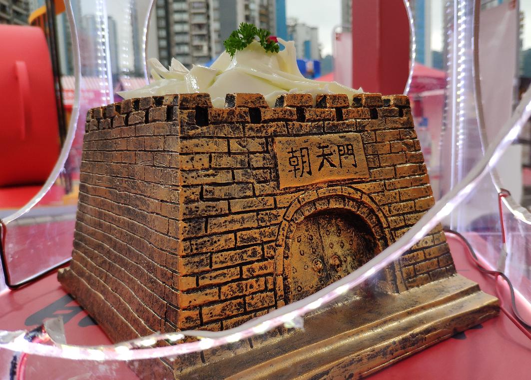 冬季吃什么暖和？鮮香菌湯火鍋滋補身心！