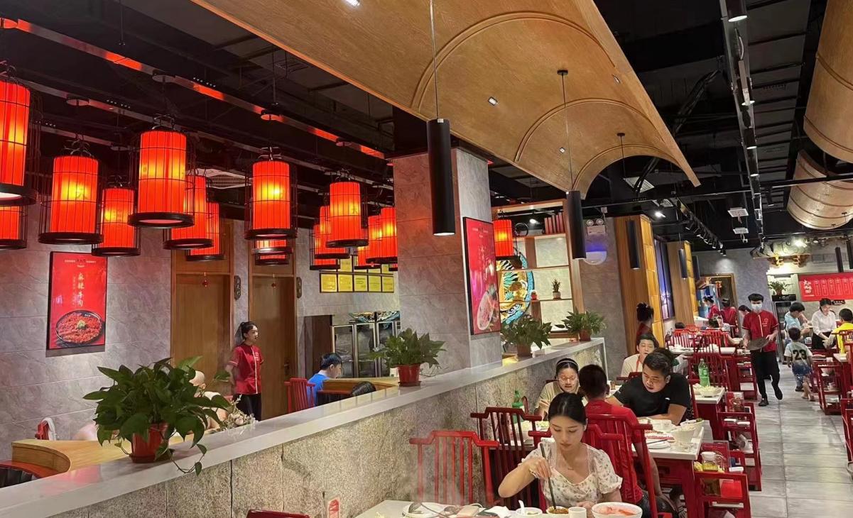 傳統火鍋店和市井火鍋店的區別在哪里？