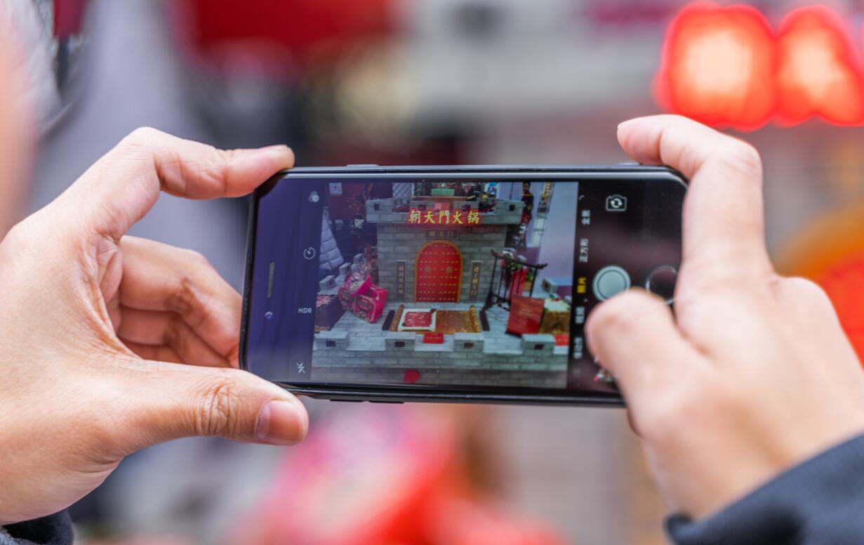 朋友圈要怎么發(fā)，火鍋店老板才能吸引客戶？