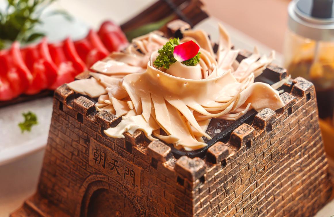 正宗的銅鍋涮羊肉應該是怎么樣的？