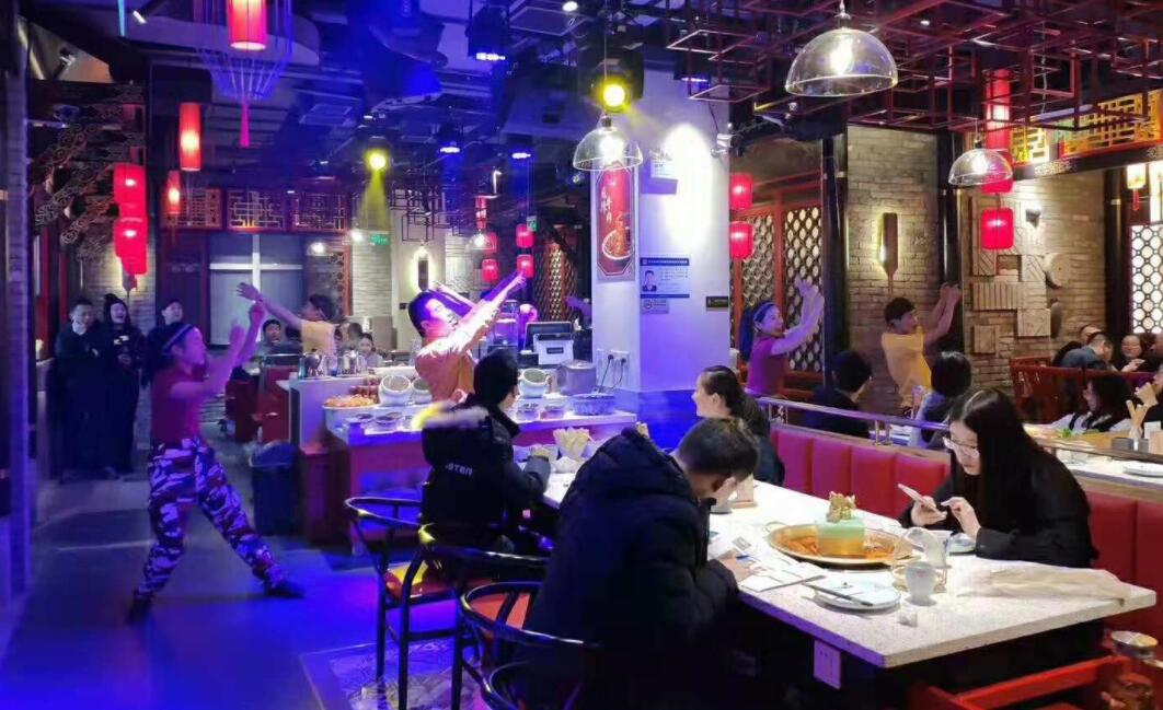 導(dǎo)致餐飲店倒閉的五個大坑，分享慘痛經(jīng)歷！