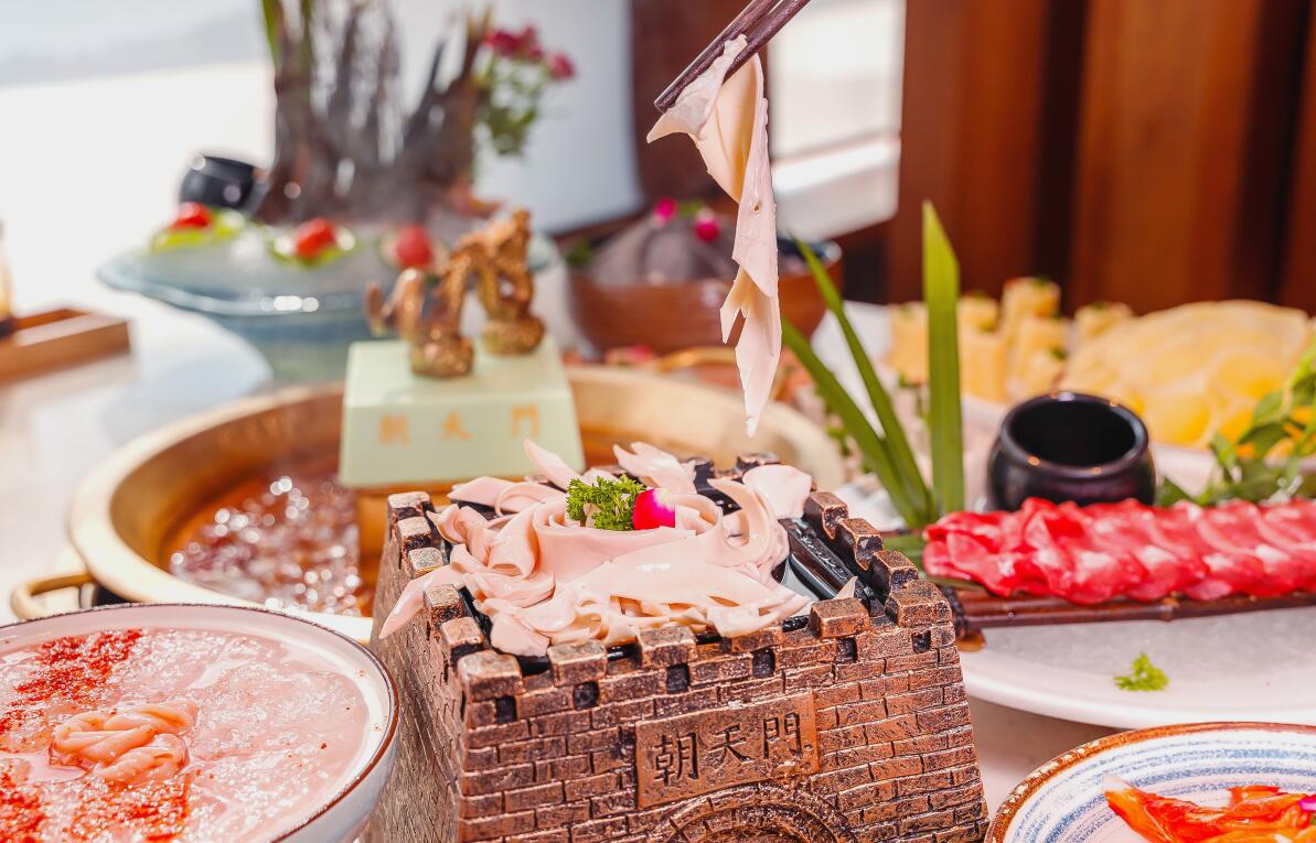 火鍋店招牌之大刀腰片，這樣方法處理讓點單量暴增！