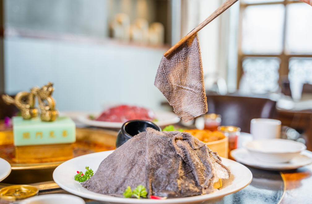 四川火鍋必點(diǎn)三件套，加盟店賣斷貨！